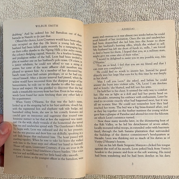 📚2/$6  🎁Assegai #13 in the Courtney Series - Picture 8 of 11